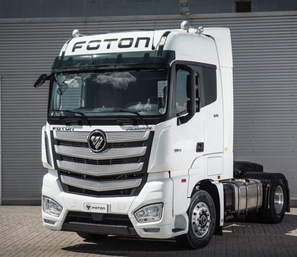 Тягач FOTON AUMAN 4x2